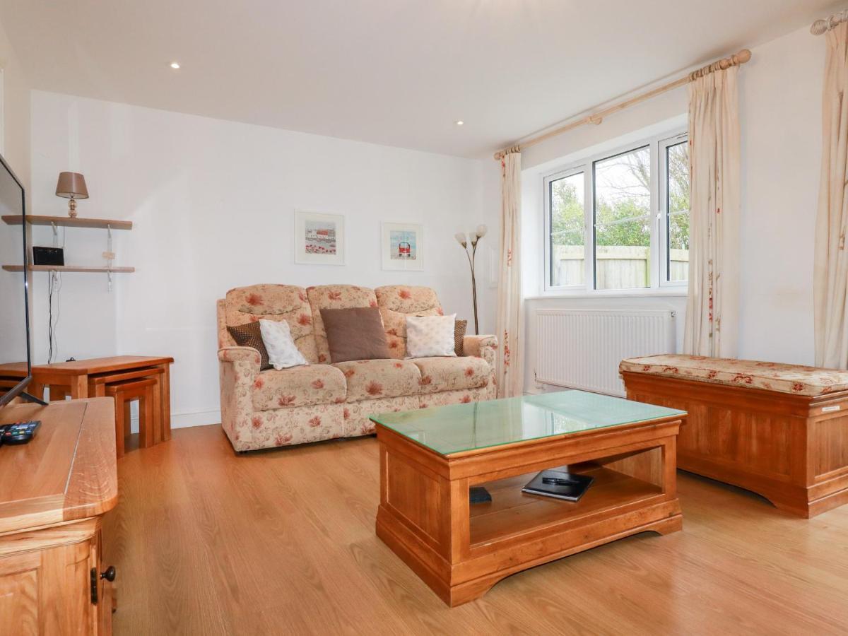 4 Trevanson Mews Newquay  Exterior photo