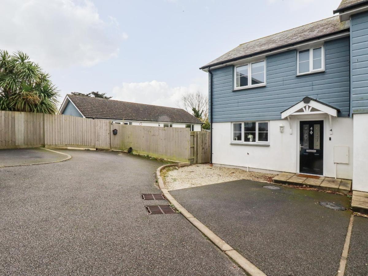 4 Trevanson Mews Newquay  Exterior photo